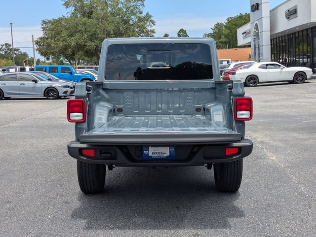 New 2026 Jeep Gladiator Sport AWD/4WD image 13