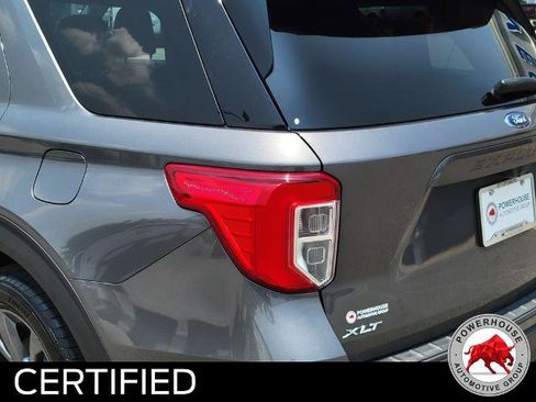 Certified 2022 Ford Explorer XLT w/ Equipment Group 202A RWD image 12