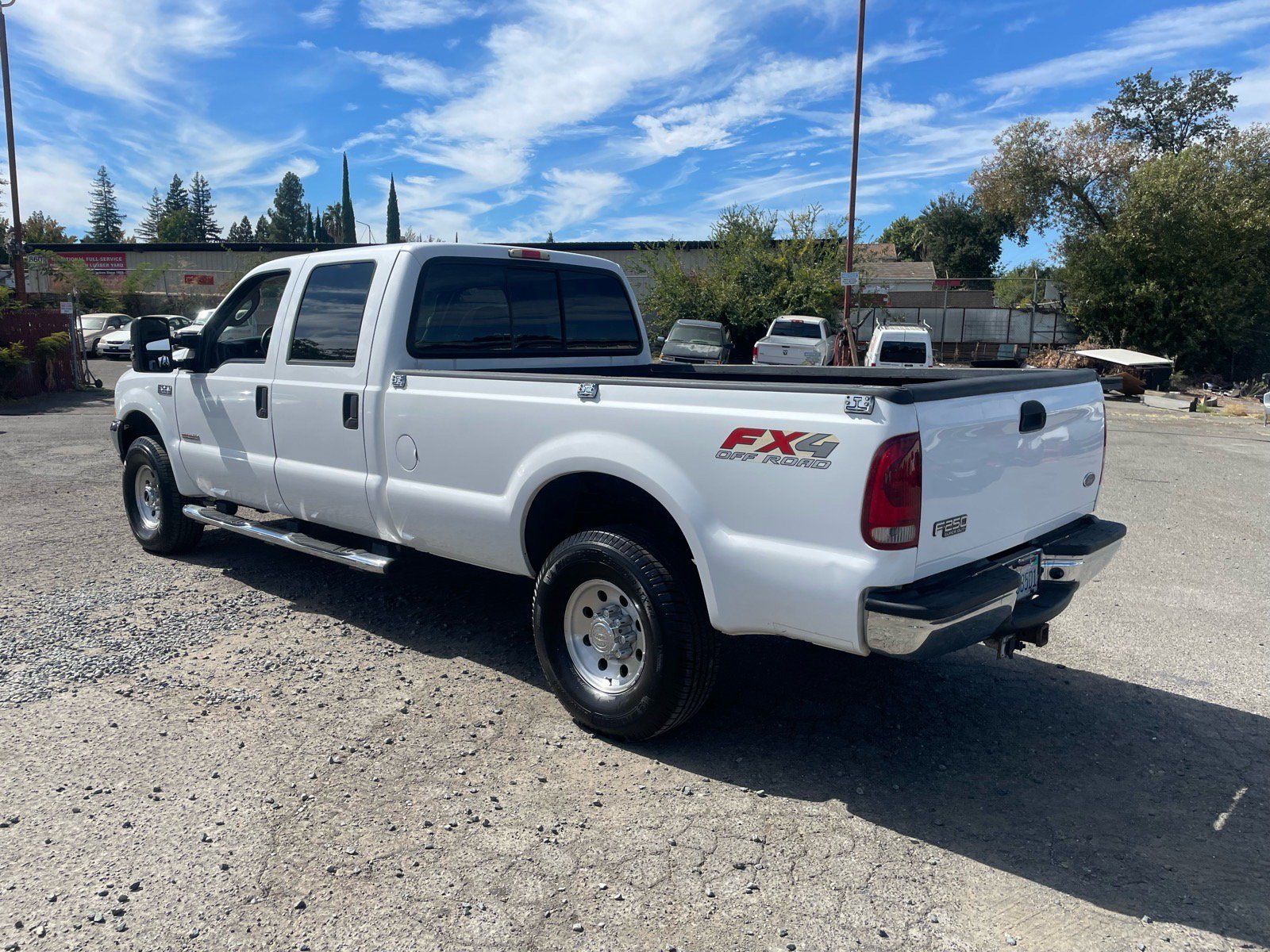 Used 2003 Ford F250 XLT AWD/4WD image 3