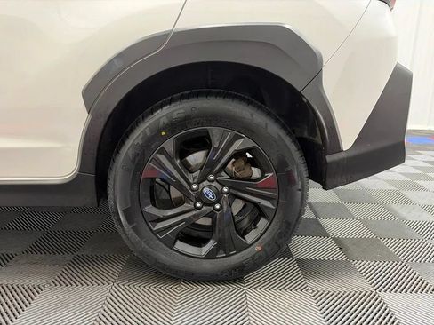 Used 2024 Subaru Crosstrek 2.0i AWD/4WD image 25