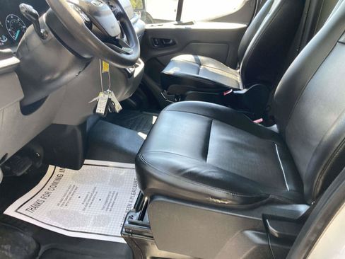 Used 2020 Ford Transit 250 Medium Roof w/ Load Area Protection Package RWD image 20