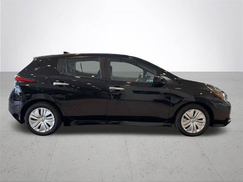 Certified 2024 Nissan Leaf S FWD image 7