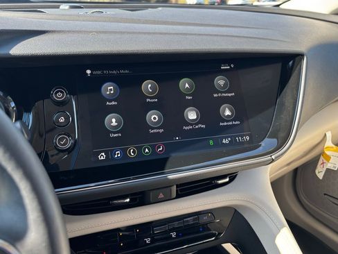 Used 2023 Buick Envision Avenir image 35