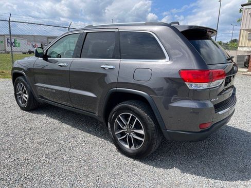 Used 2019 Jeep Grand Cherokee Limited AWD/4WD image 9