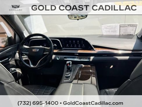Used 2023 Cadillac Escalade ESV Sport Platinum w/ LPO, ONYX Package AWD/4WD image 12