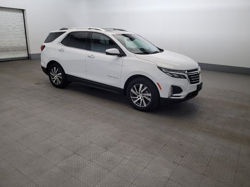 Used 2022 Chevrolet Equinox Premier AWD/4WD image 11