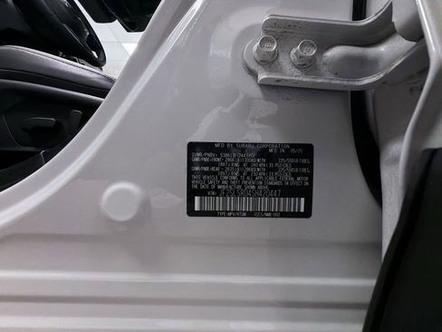 Certified 2025 Subaru Forester Limited image 16
