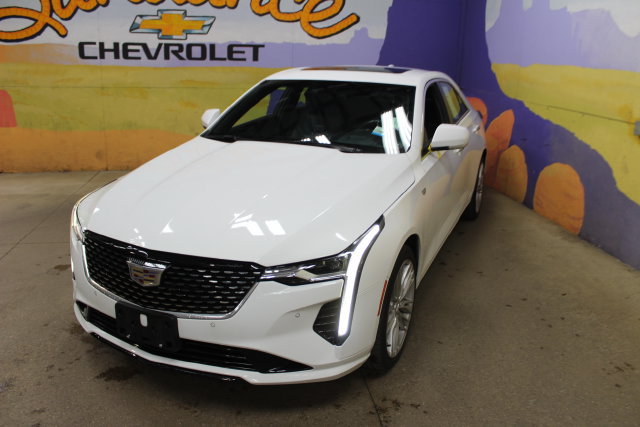 Certified 2022 Cadillac CT4 Premium Luxury AWD/4WD image 4