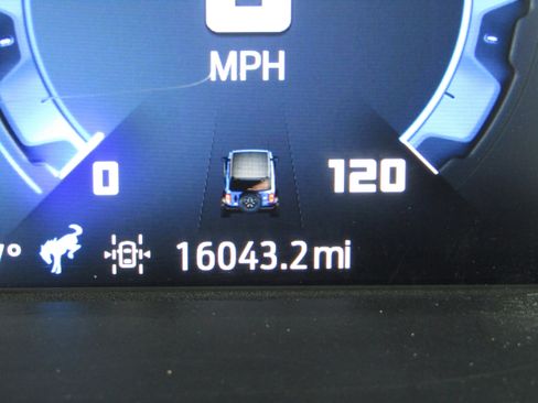 Used 2025 Ford Bronco Heritage Edition image 34