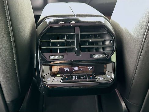 Used 2026 BMW iX xDrive60 image 18