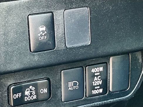 Used 2023 Toyota Tacoma TRD Sport AWD/4WD image 10