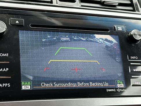 Used 2017 Subaru Outback 2.5i Touring w/ Popular Package #5A AWD/4WD image 14