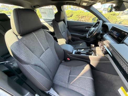 Used 2025 Honda Accord Sport image 40