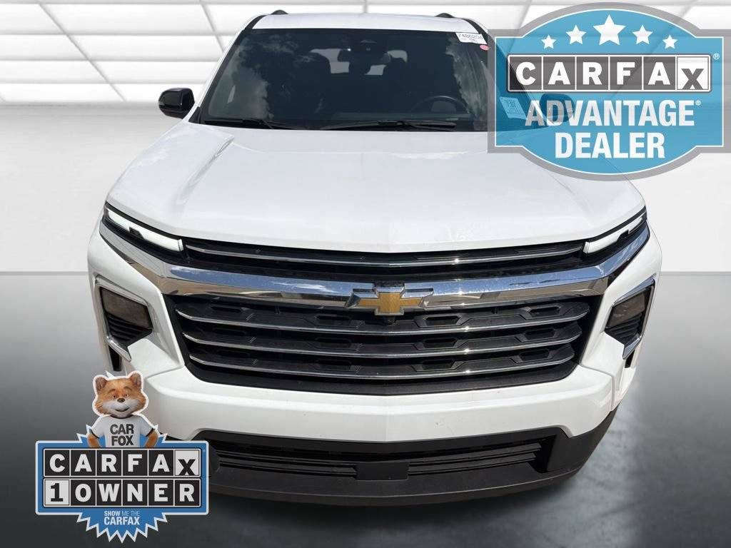 Used 2024 Chevrolet Traverse LT FWD image 6
