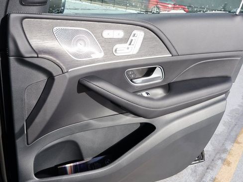 New 2026 Mercedes-Benz GLS 450 4MATIC image 13