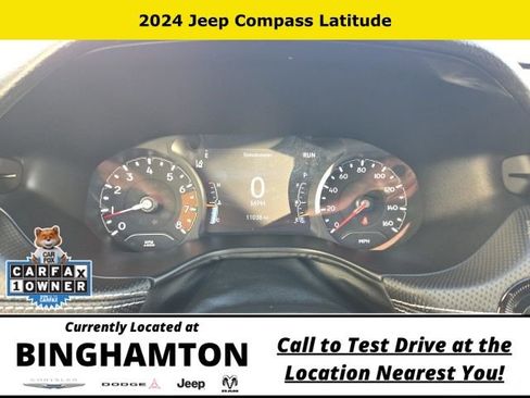 Used 2024 Jeep Compass Latitude w/ Convenience Group AWD/4WD image 16