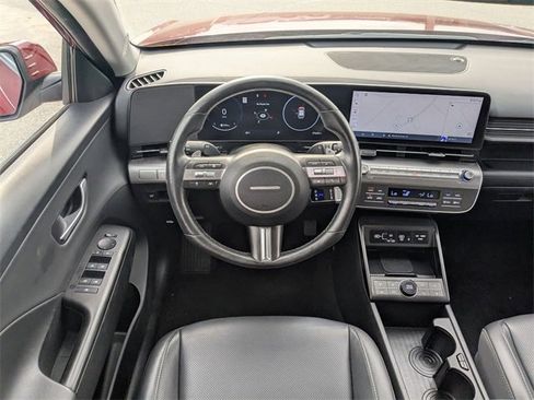 Used 2024 Hyundai Kona Limited image 28