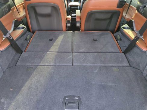 Used 2020 BMW X7 M50i w/ Dynamic Handling Package image 36