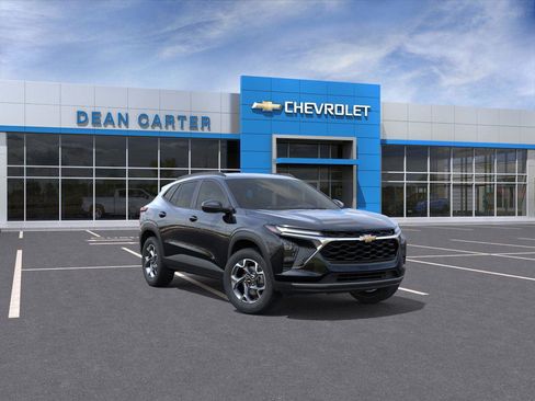 New 2026 Chevrolet Trax LT image 1