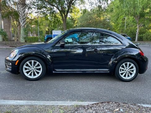 Used 2018 Volkswagen Beetle 2.0T SE FWD image 28