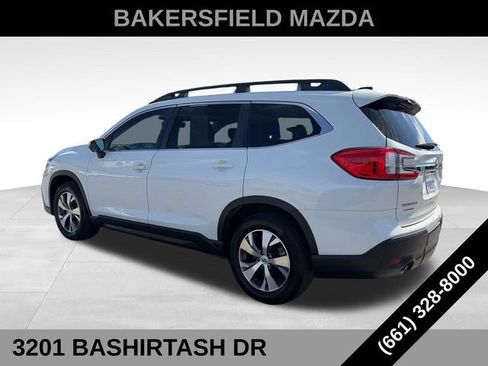 Used 2023 Subaru Ascent Premium w/ Convenience Package AWD/4WD image 3
