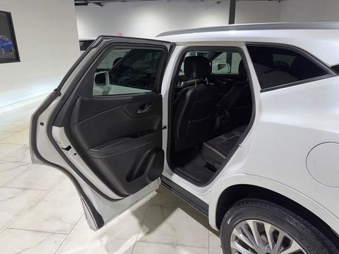 Used 2020 Chevrolet Blazer Premier FWD image 14