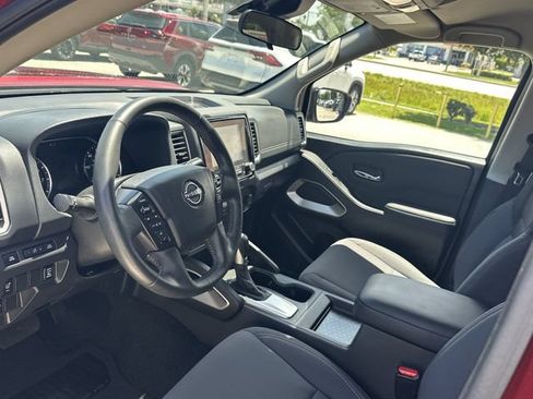 Certified 2024 Nissan Frontier SV w/ Technology Package RWD image 15