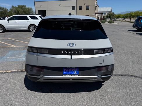 Used 2023 Hyundai Ioniq 5 SEL AWD/4WD image 6
