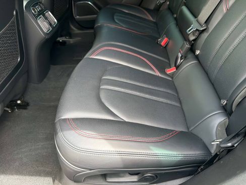 Used 2024 Maserati Levante Modena Ultima image 32