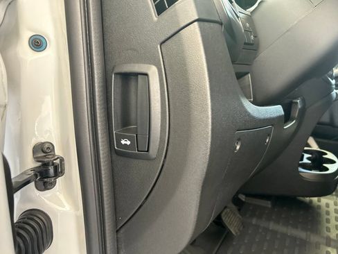 Used 2025 RAM ProMaster 1500 w/ Quick Order Package 22G SLT FWD image 37