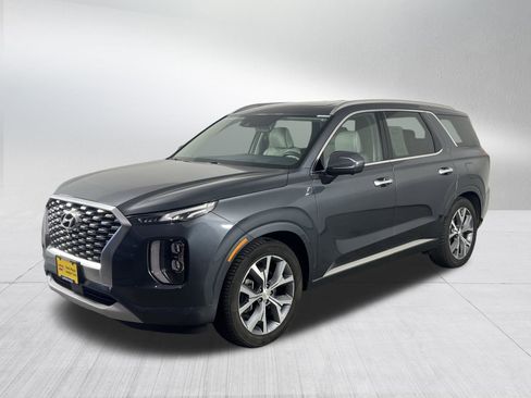 Used 2021 Hyundai Palisade Limited image 3