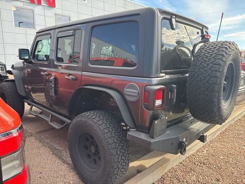 Used 2018 Jeep Wrangler Unlimited Sport S image 3