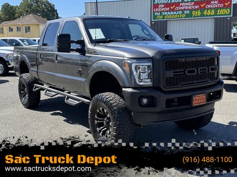 Used 2015 Ford F250 XLT w/ XLT Value Package AWD/4WD image 1
