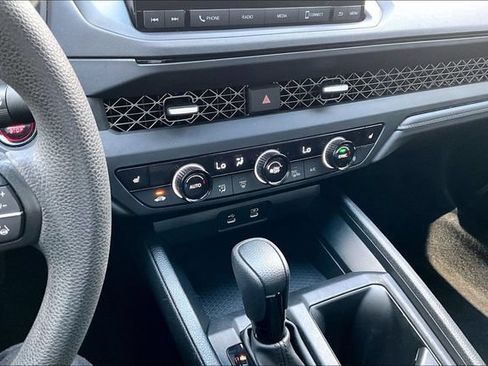 Certified 2024 Honda Accord EX image 15