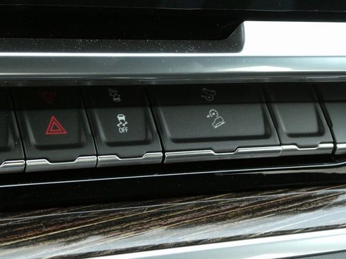 New 2025 GMC Sierra 1500 Elevation w/ Preferred Package image 18