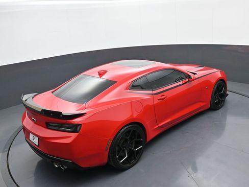 Used 2016 Chevrolet Camaro SS RWD image 34