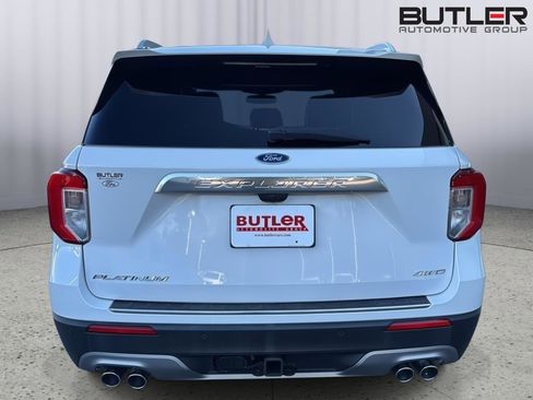 Used 2021 Ford Explorer Platinum w/ Equipment Group 601A image 4