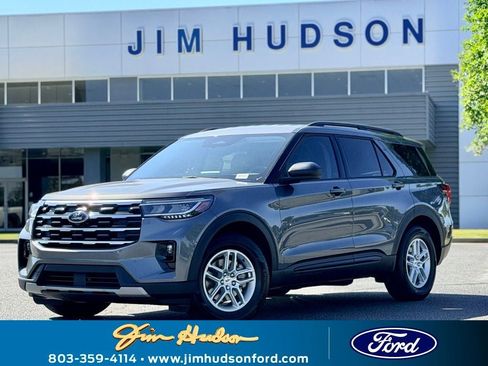 New 2026 Ford Explorer Active RWD image 1