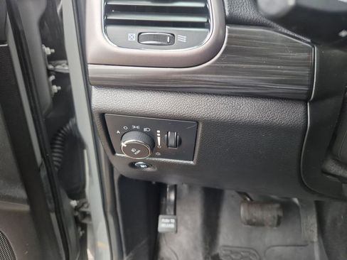 Used 2021 Jeep Grand Cherokee Freedom Edition AWD/4WD image 22
