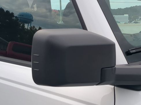 New 2025 Ford Bronco 4-Door image 10