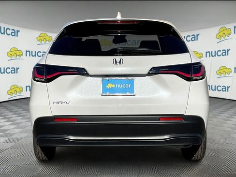 New 2026 Honda HR-V LX image 6