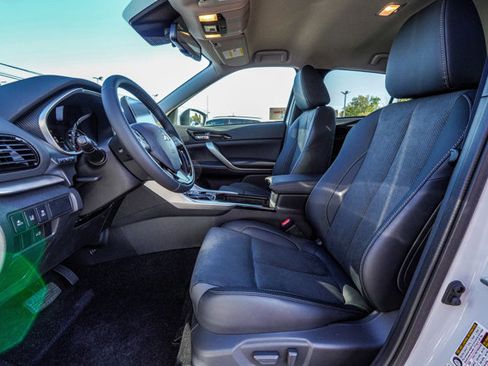 New 2026 Mitsubishi Eclipse Cross SE image 13