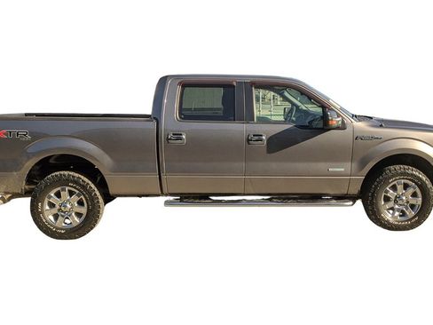 Used 2014 Ford F150 XLT w/ XTR Package image 30