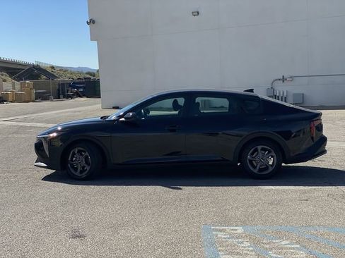 Used 2025 Kia K4 LXS image 8