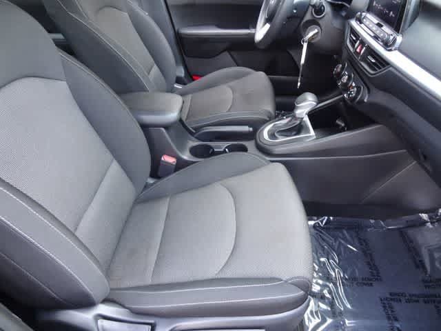 Used 2023 Kia Forte LXS FWD image 12