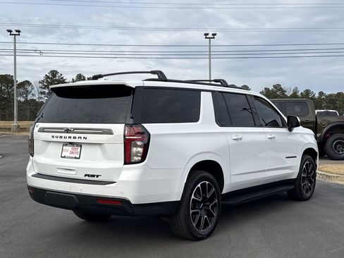 Used 2022 Chevrolet Suburban RST w/ Luxury Package image 3