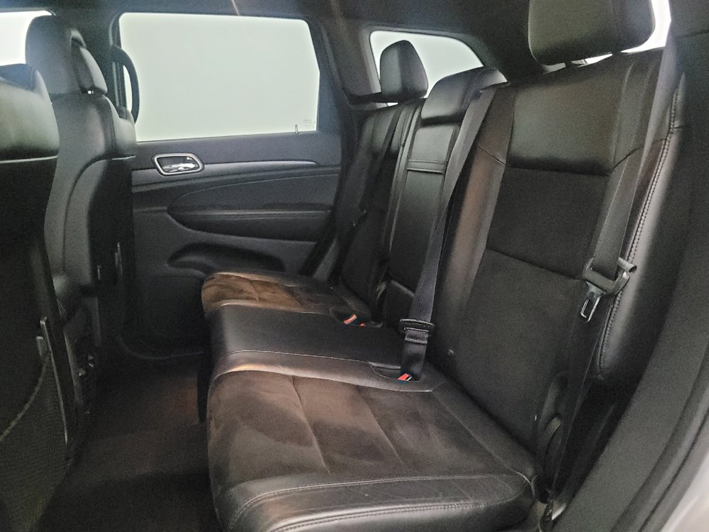 Used 2017 Jeep Grand Cherokee Altitude AWD/4WD image 18