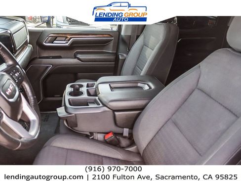 Used 2022 GMC Sierra 1500 Elevation image 16