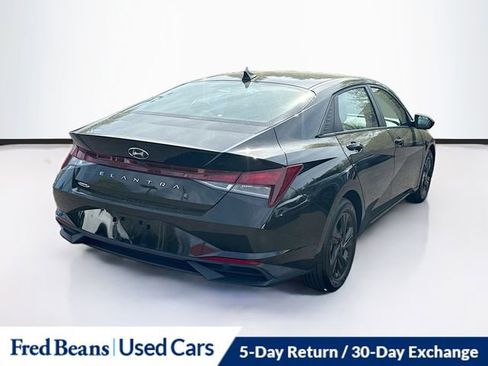 Used 2023 Hyundai Elantra SEL FWD image 8