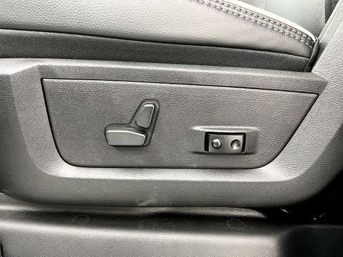 New 2026 RAM 2500 Laramie w/ Night Edition image 13